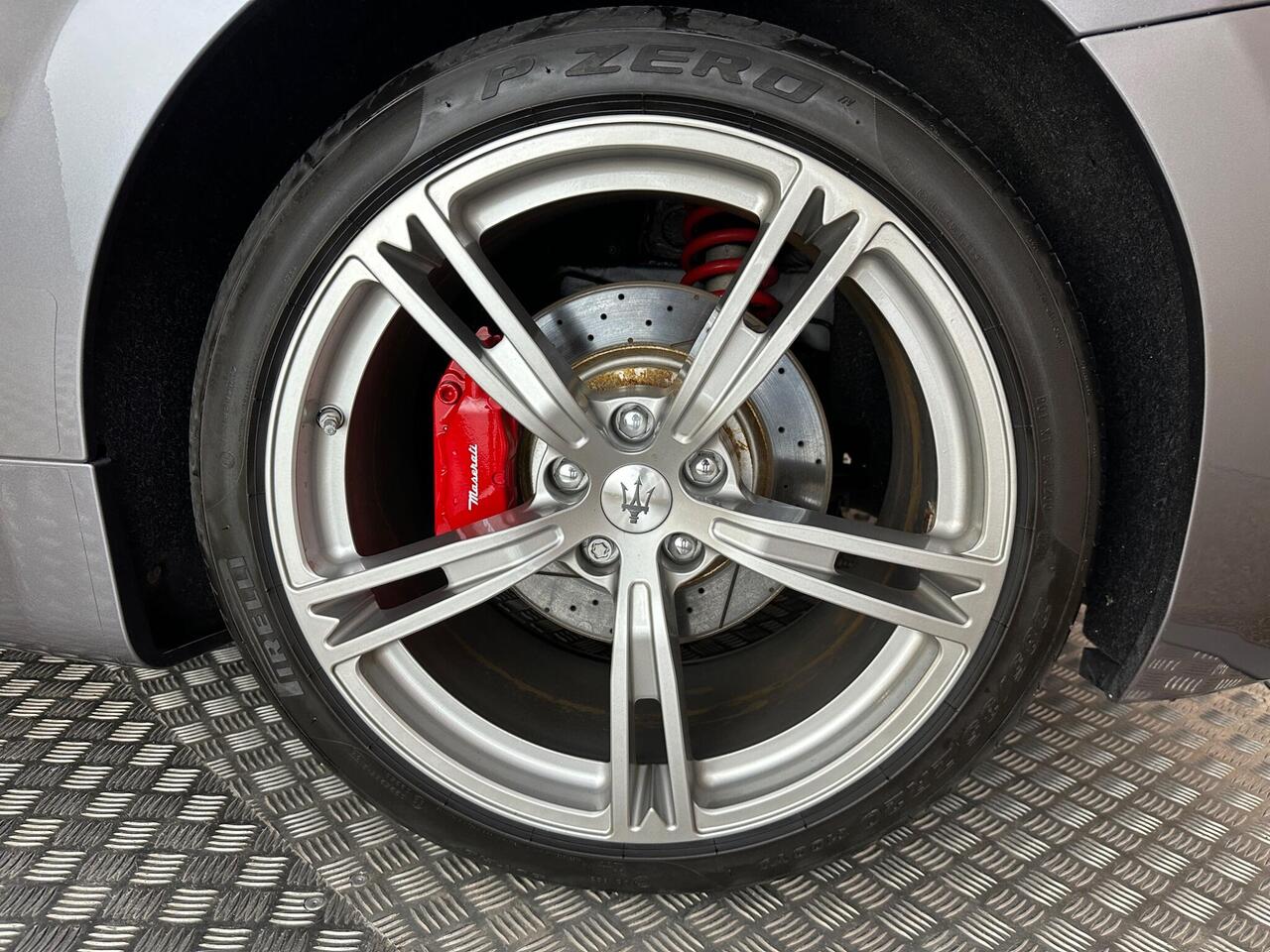 Maserati GranCabrio LM20HRG