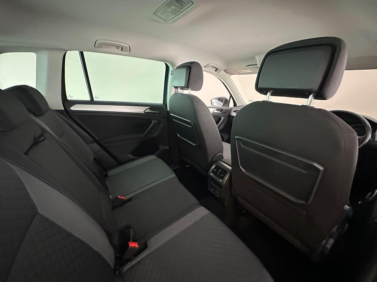 Volkswagen Tiguan KV19OKL
