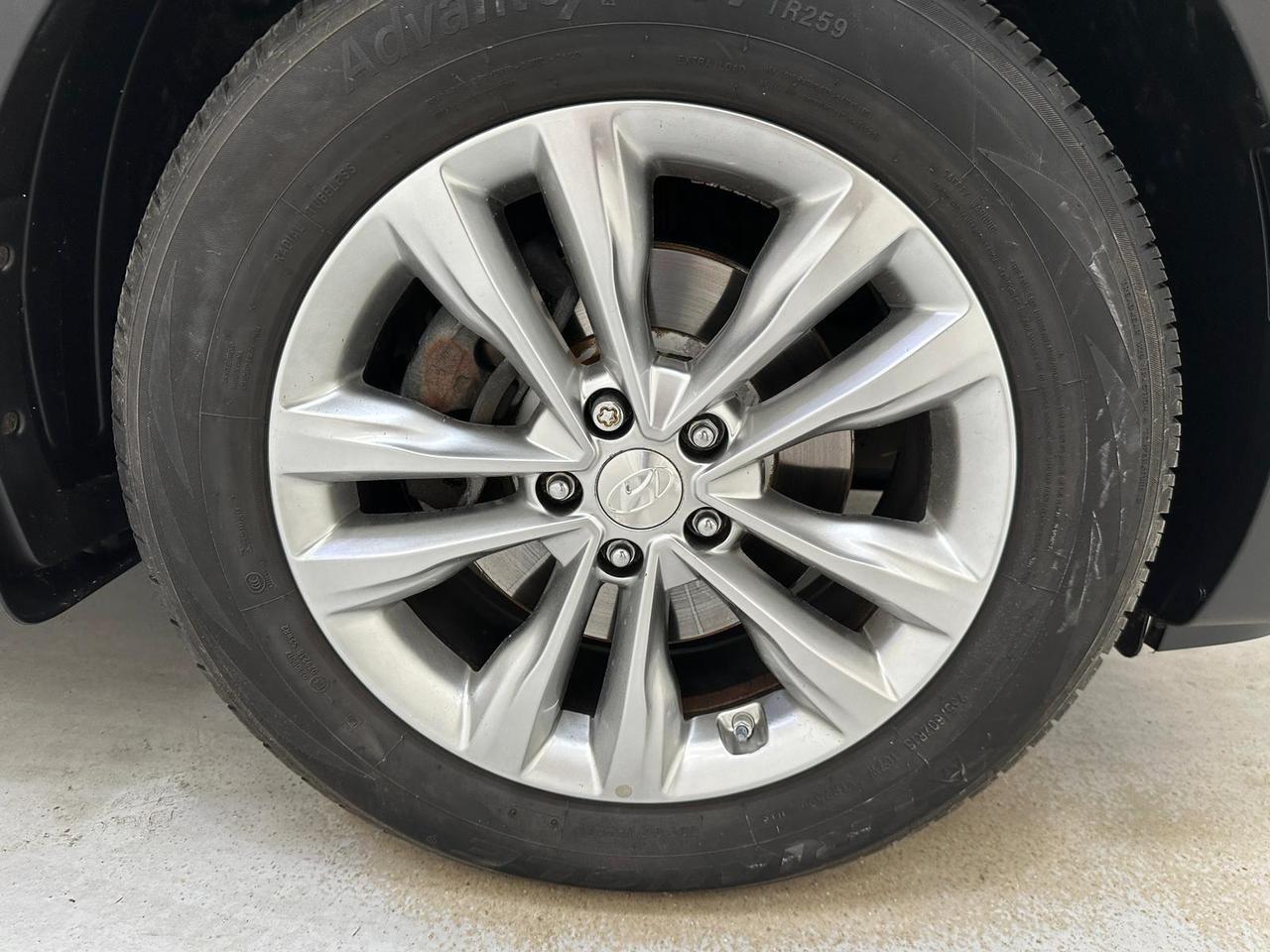 Hyundai Santa Fe FT67FHZ
