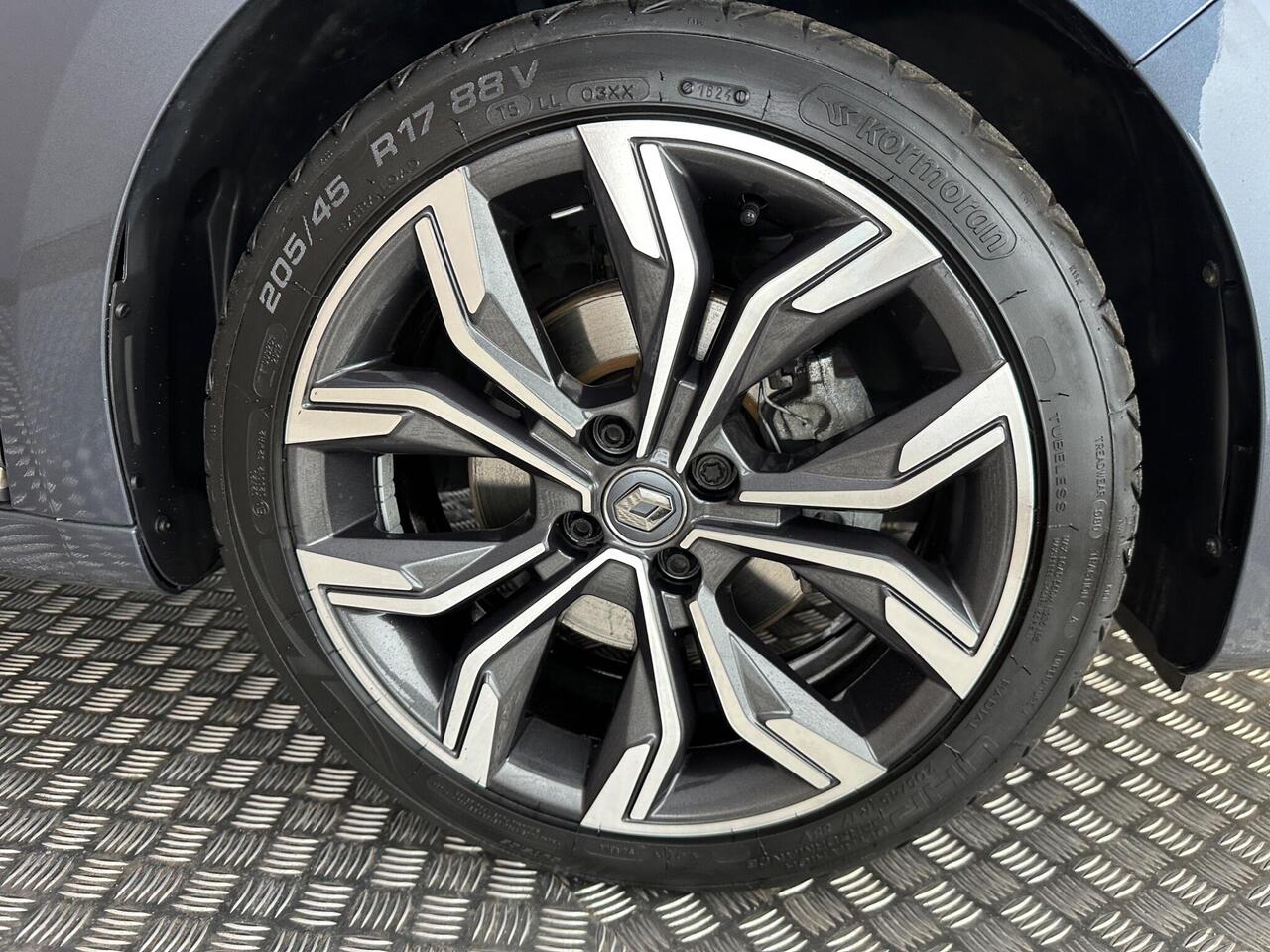 Renault Clio AJ21SUX