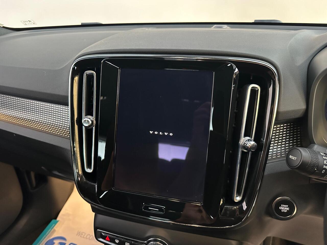 Volvo XC40 WP25VWF