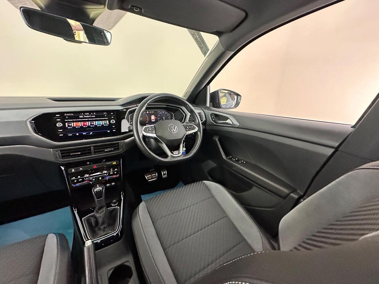 Volkswagen T-Cross AE73YJJ