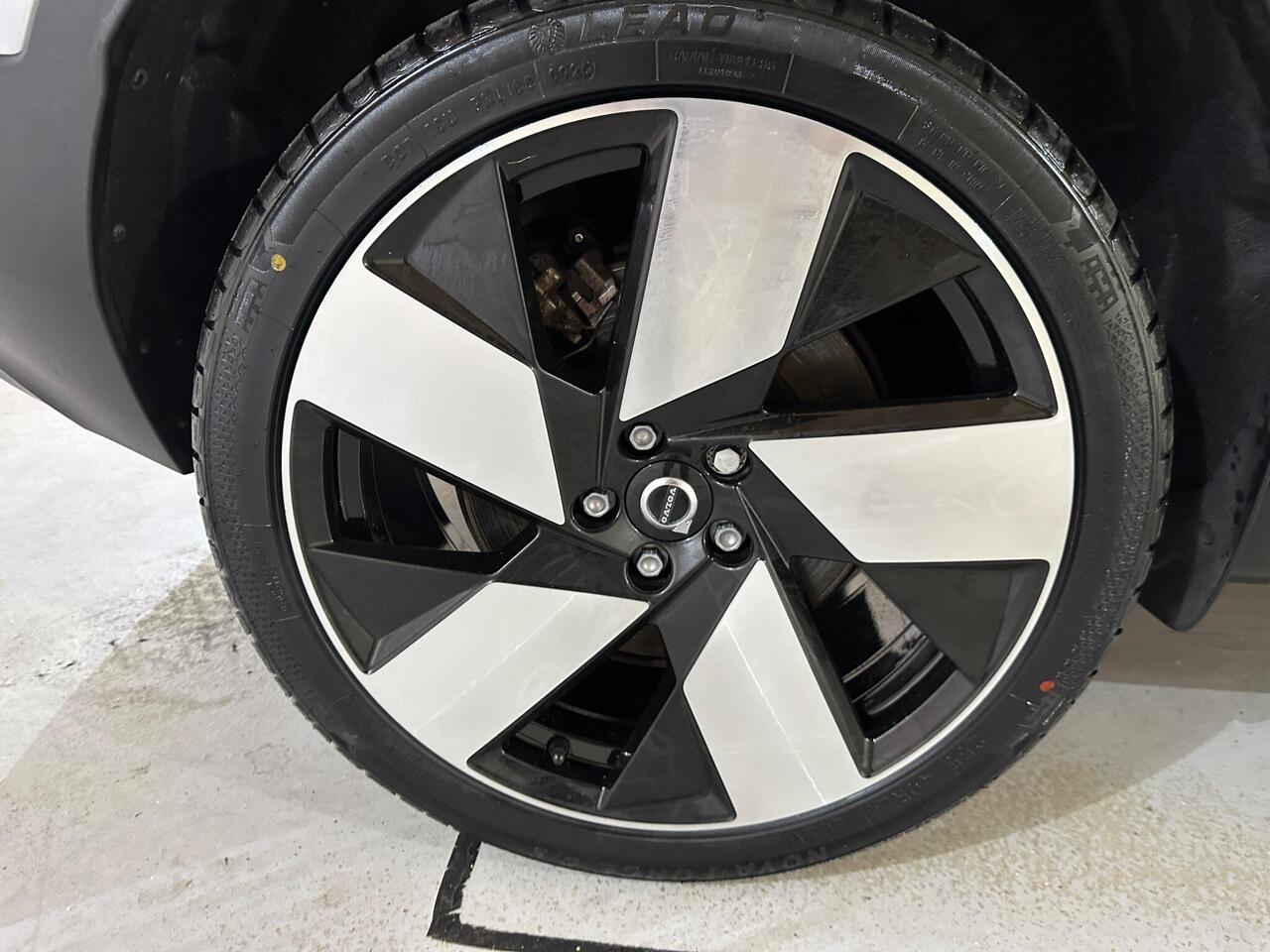 Volvo C40 YR22GBO