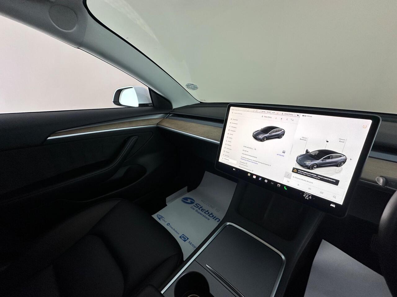 Tesla Model 3 AF72UWA