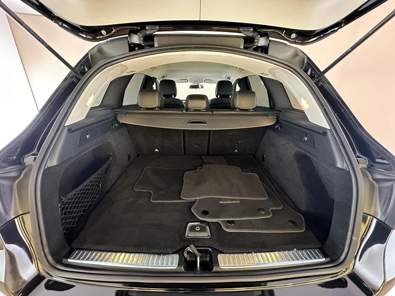 Mercedes-Benz GLC WF68WRX