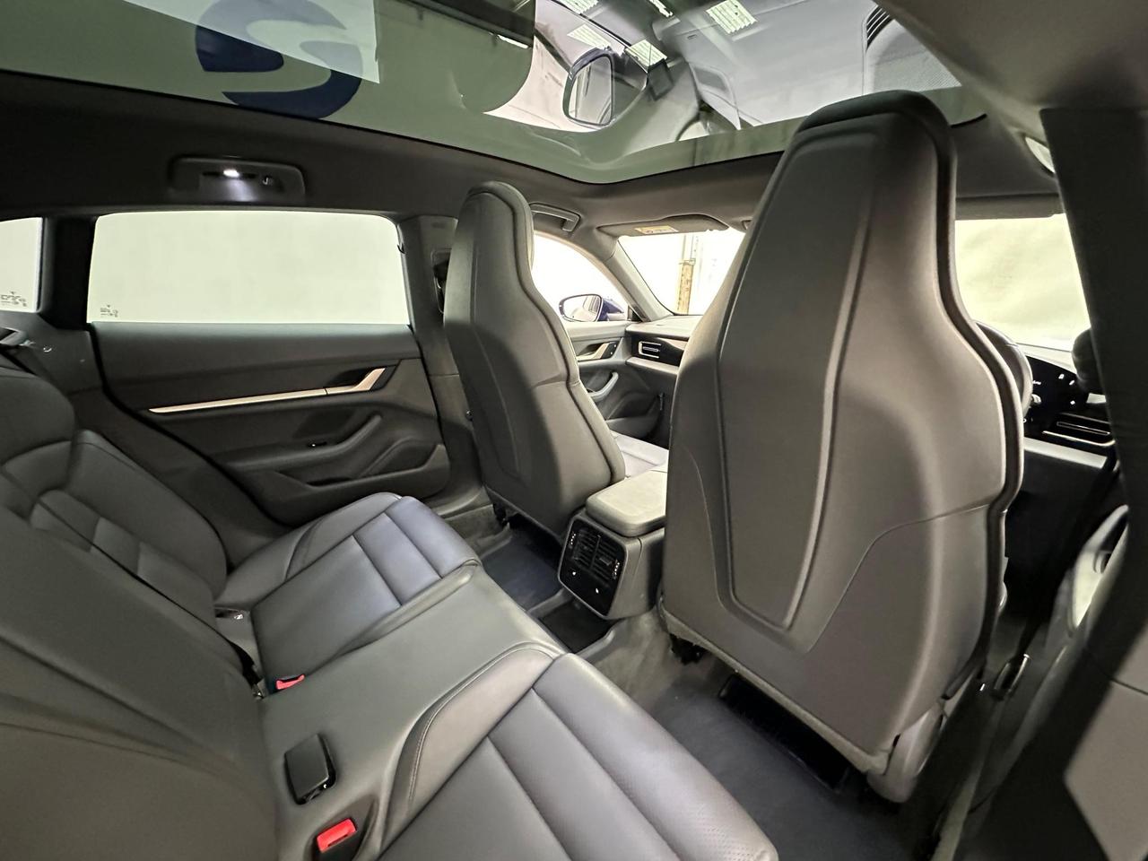 Porsche Taycan LB22MVG