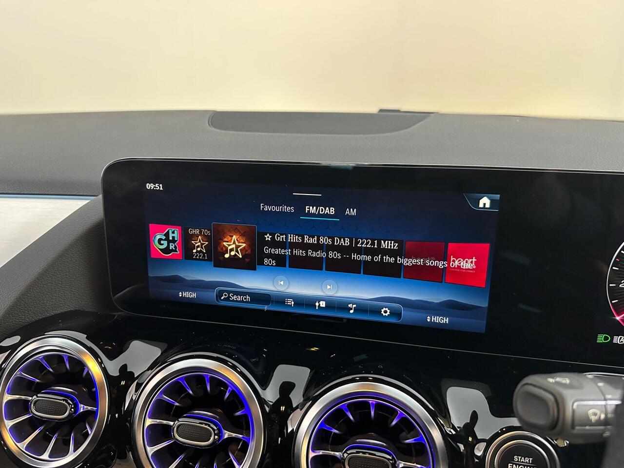 Mercedes-Benz GLA KN73PZS