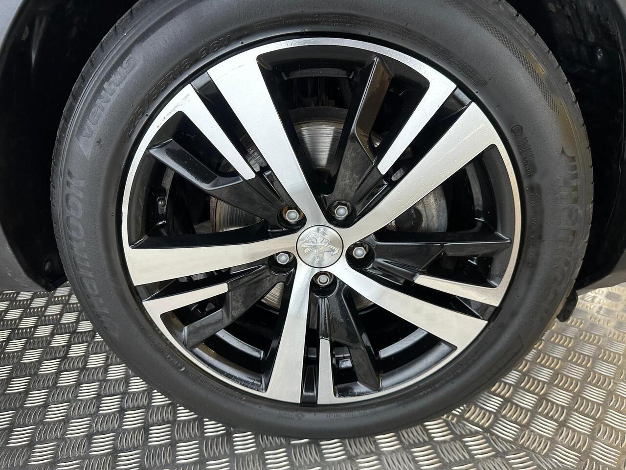 Peugeot 3008 MJ17EHF