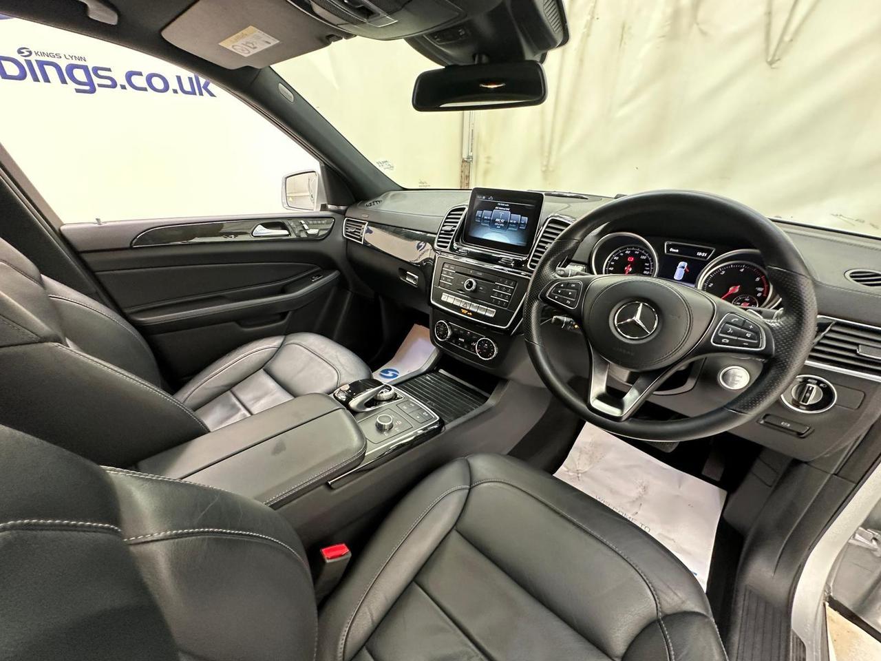 Mercedes-Benz GLS KJ17WKA