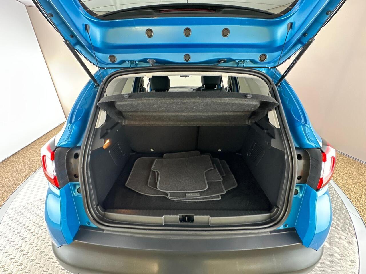 Renault Captur FX16XUG