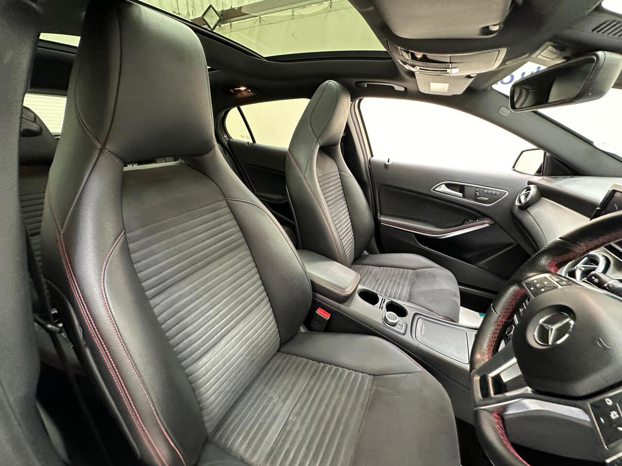Mercedes-Benz GLA EY15HRN