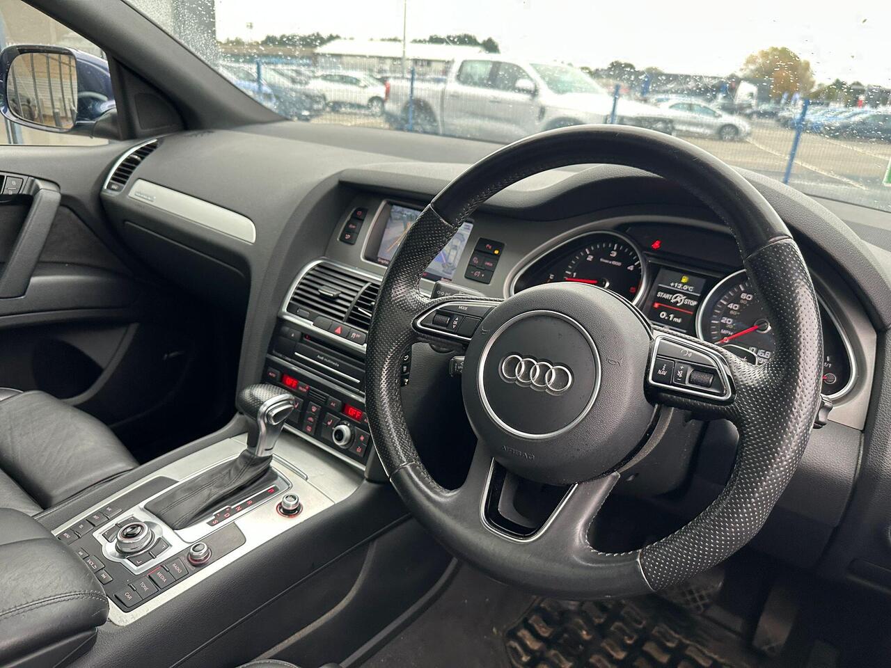 Audi Q7 RE14WYZ