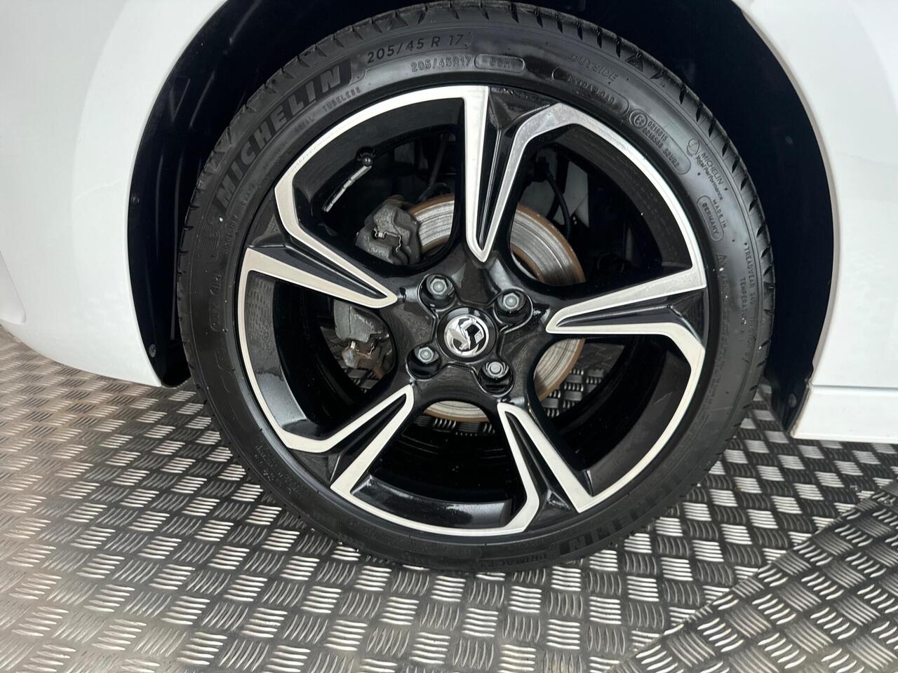 Vauxhall Corsa SC21LVV