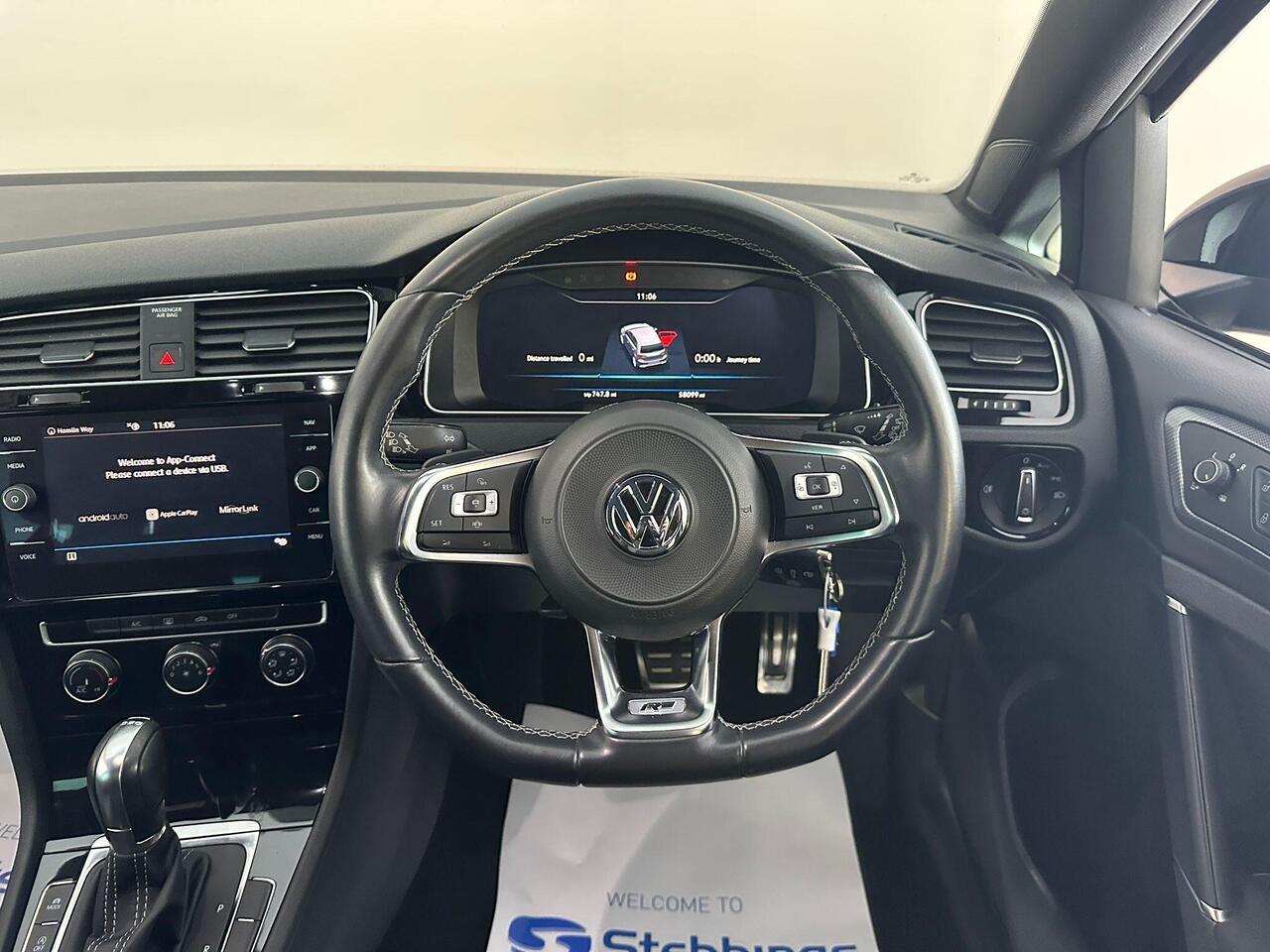 Volkswagen Golf KR19NVV