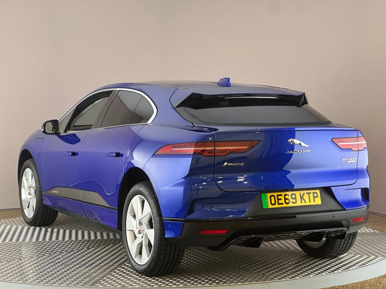 Jaguar I-PACE OE69KTP
