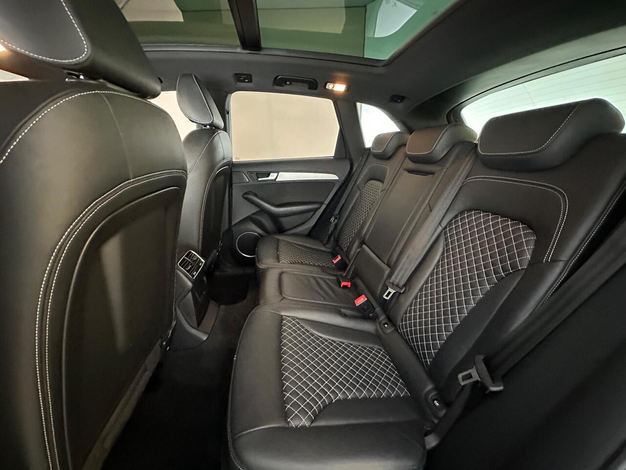 Audi SQ5 LD66WRR