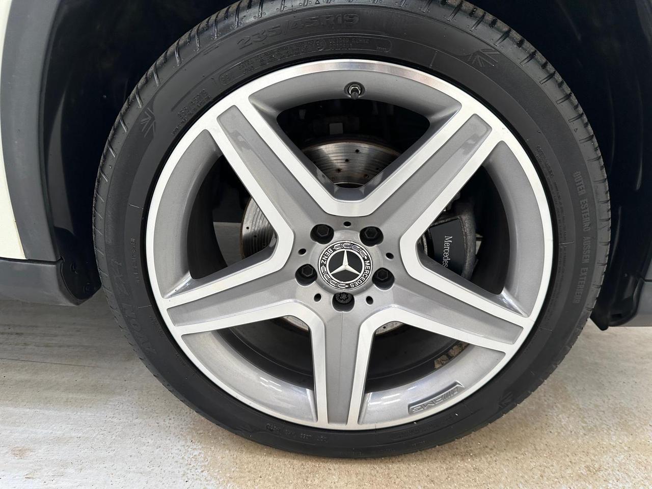 Mercedes-Benz GLA KY67ALO