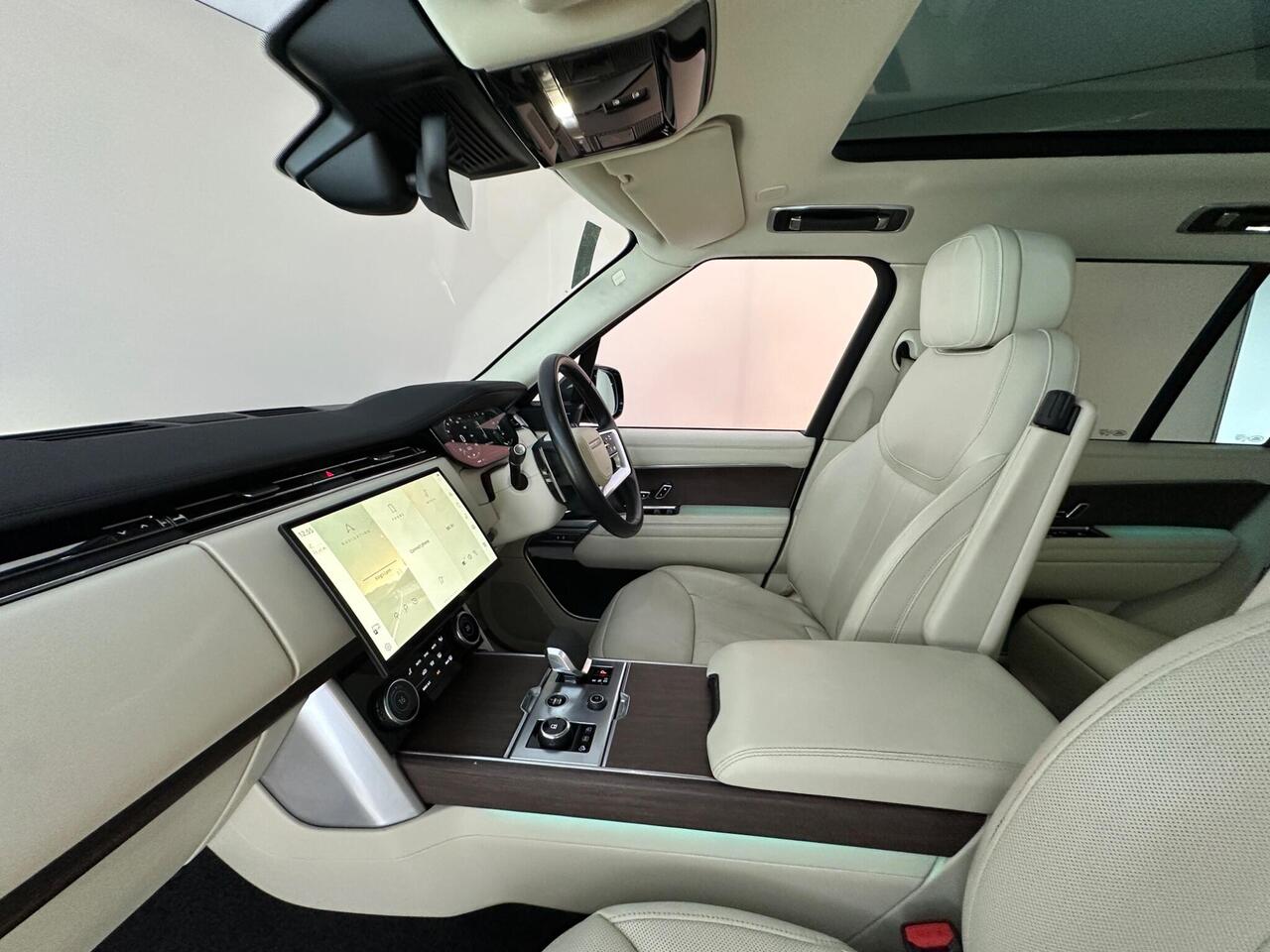 Land Rover Range Rover YO72UVR