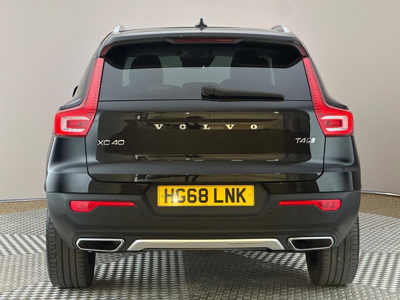 Volvo XC40 HG68LNK