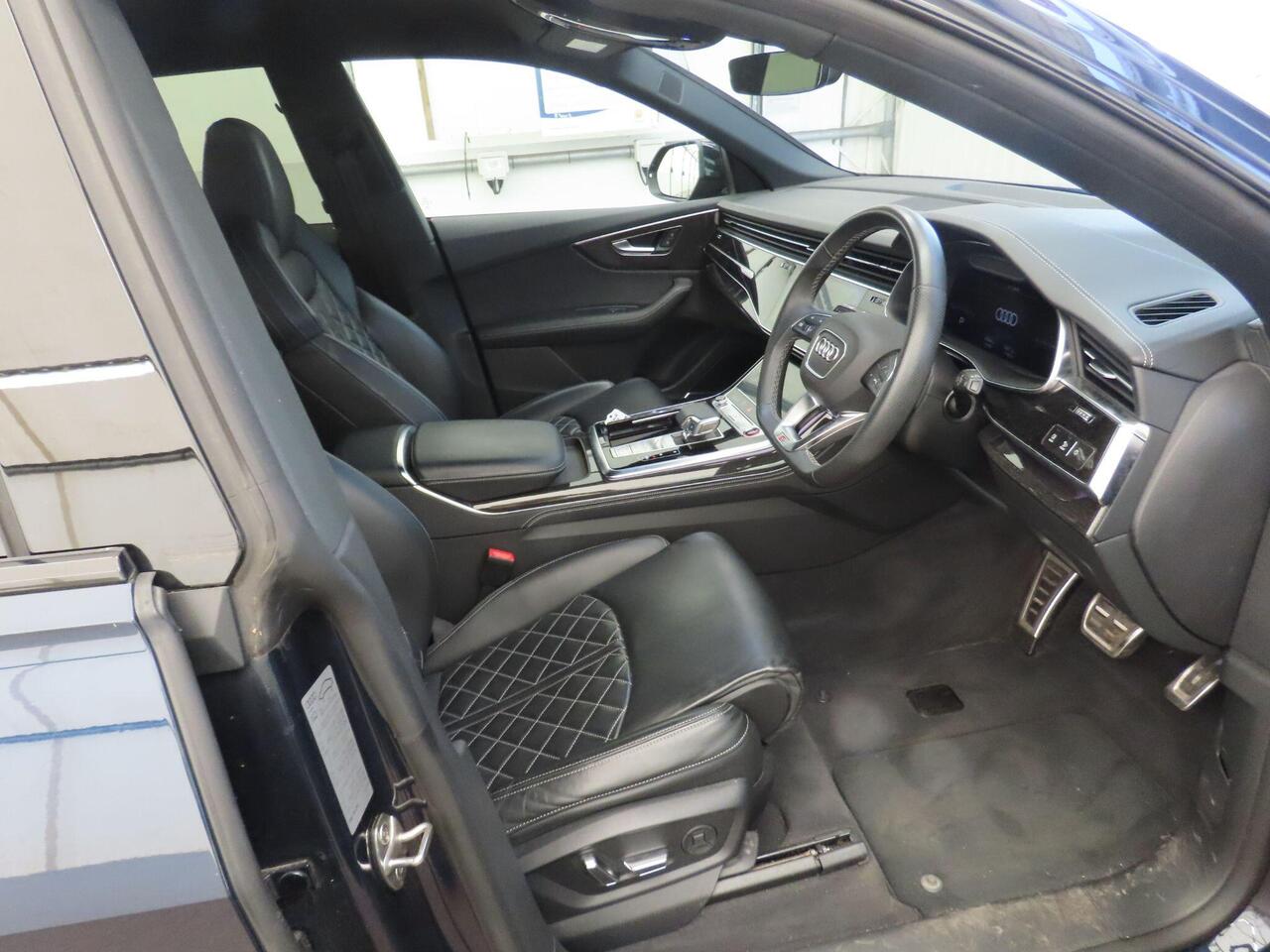 Audi SQ8 BM23OEN