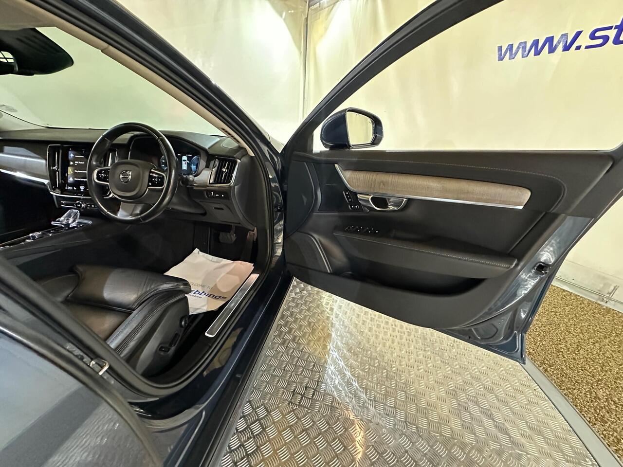 Volvo V90 YS21KZW