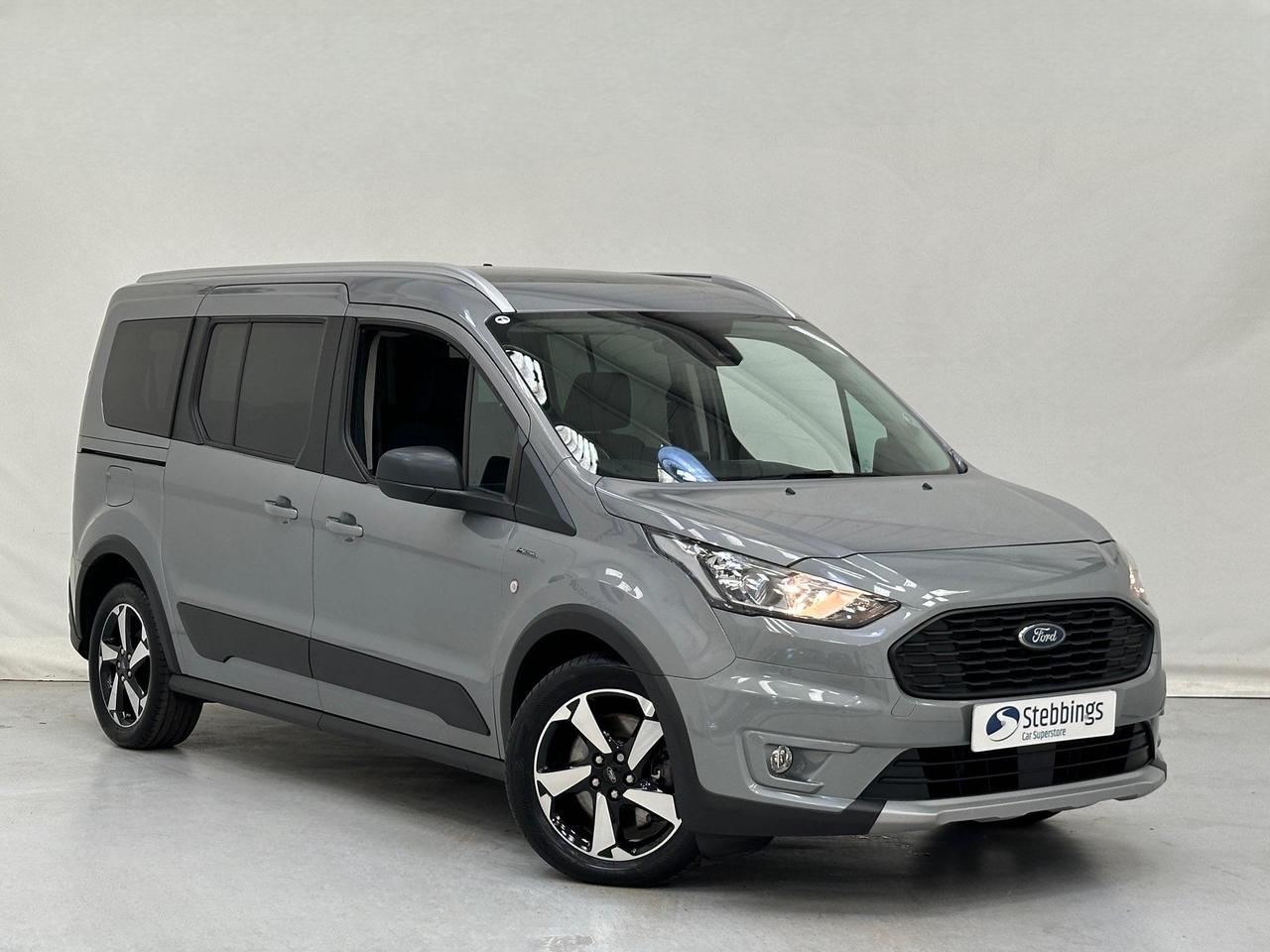 Ford Grand Tourneo Connect CN22PDZ