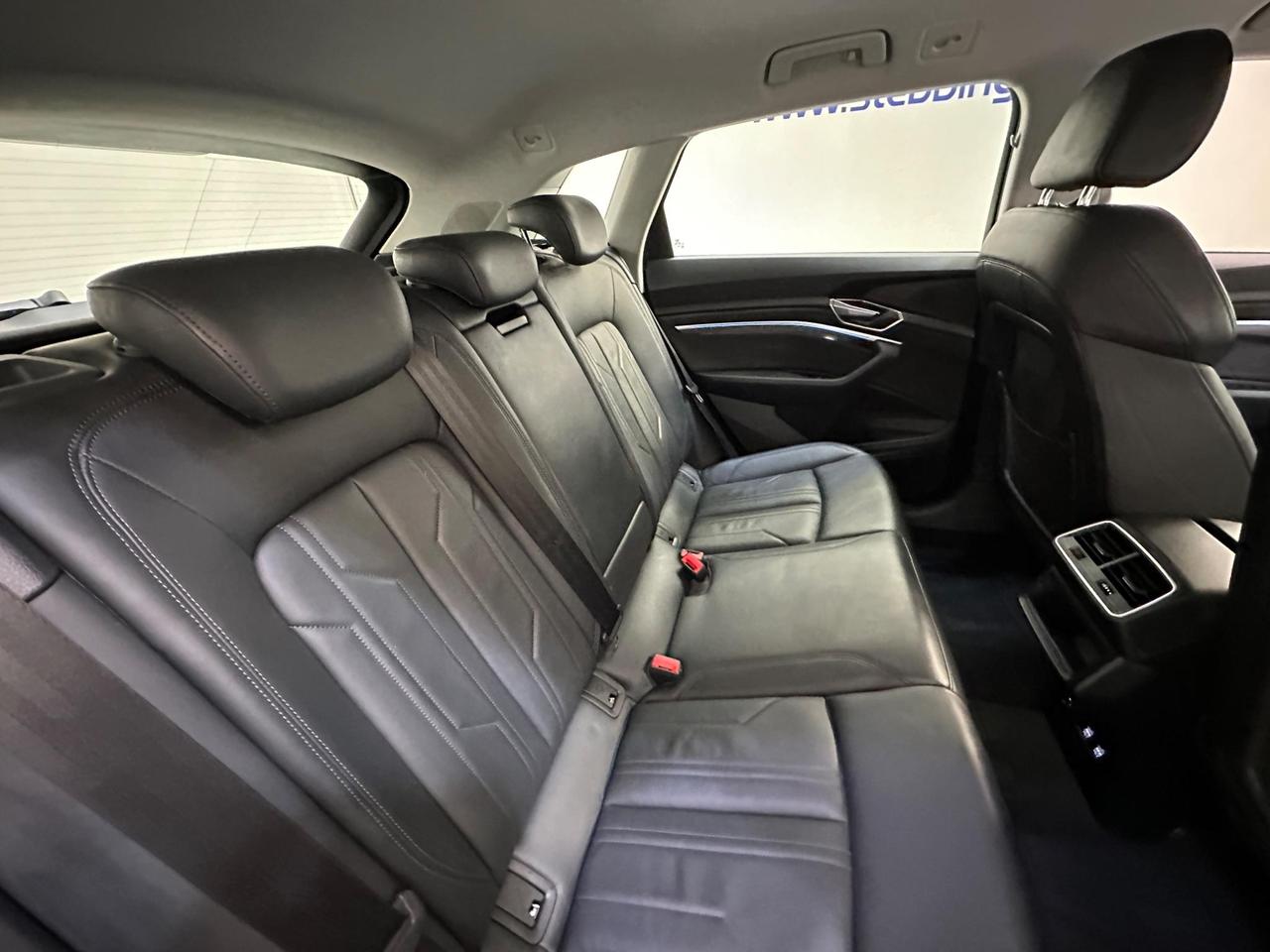 Audi e-tron RO70OMZ