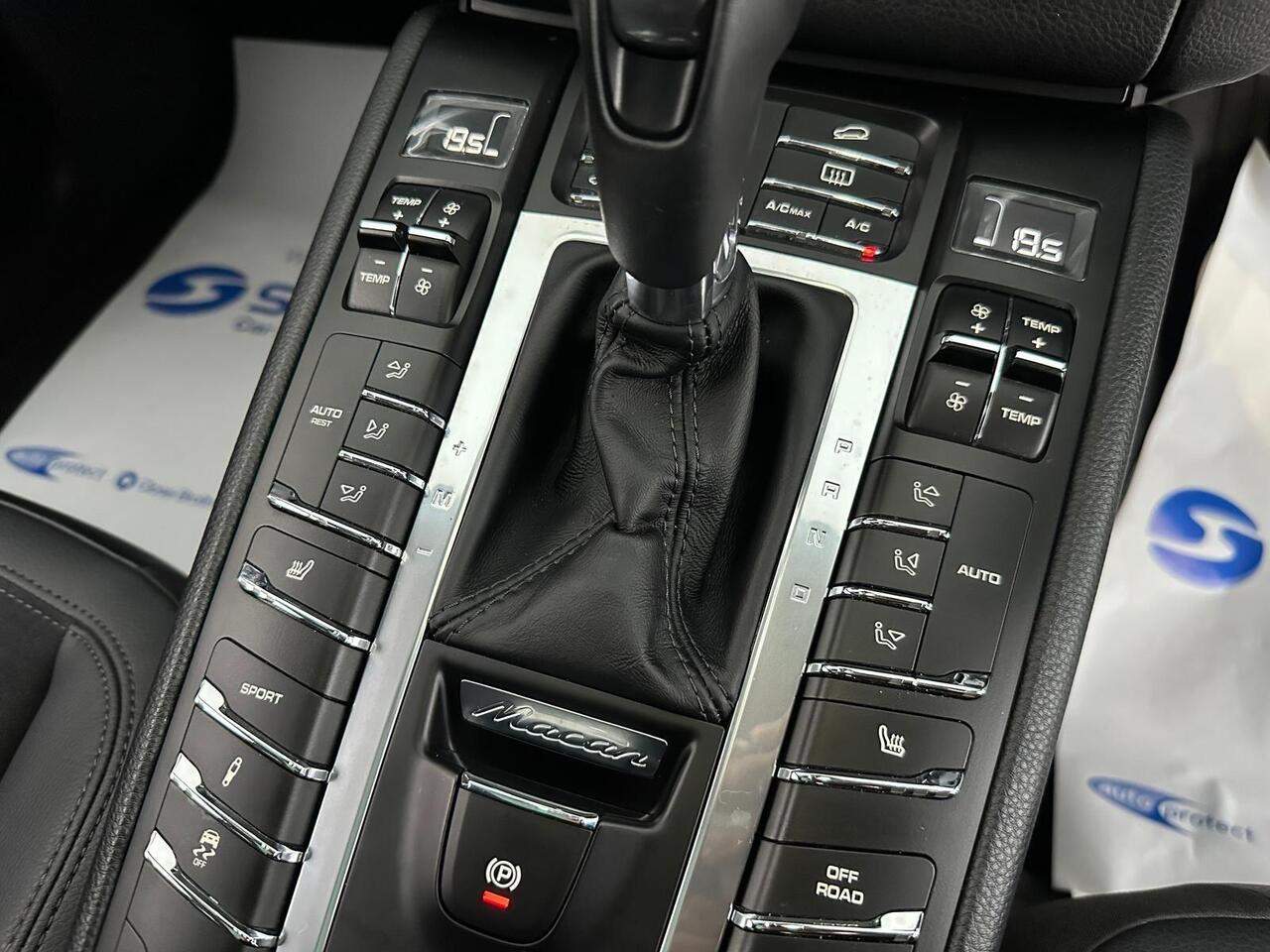 Porsche Macan RK67LWA