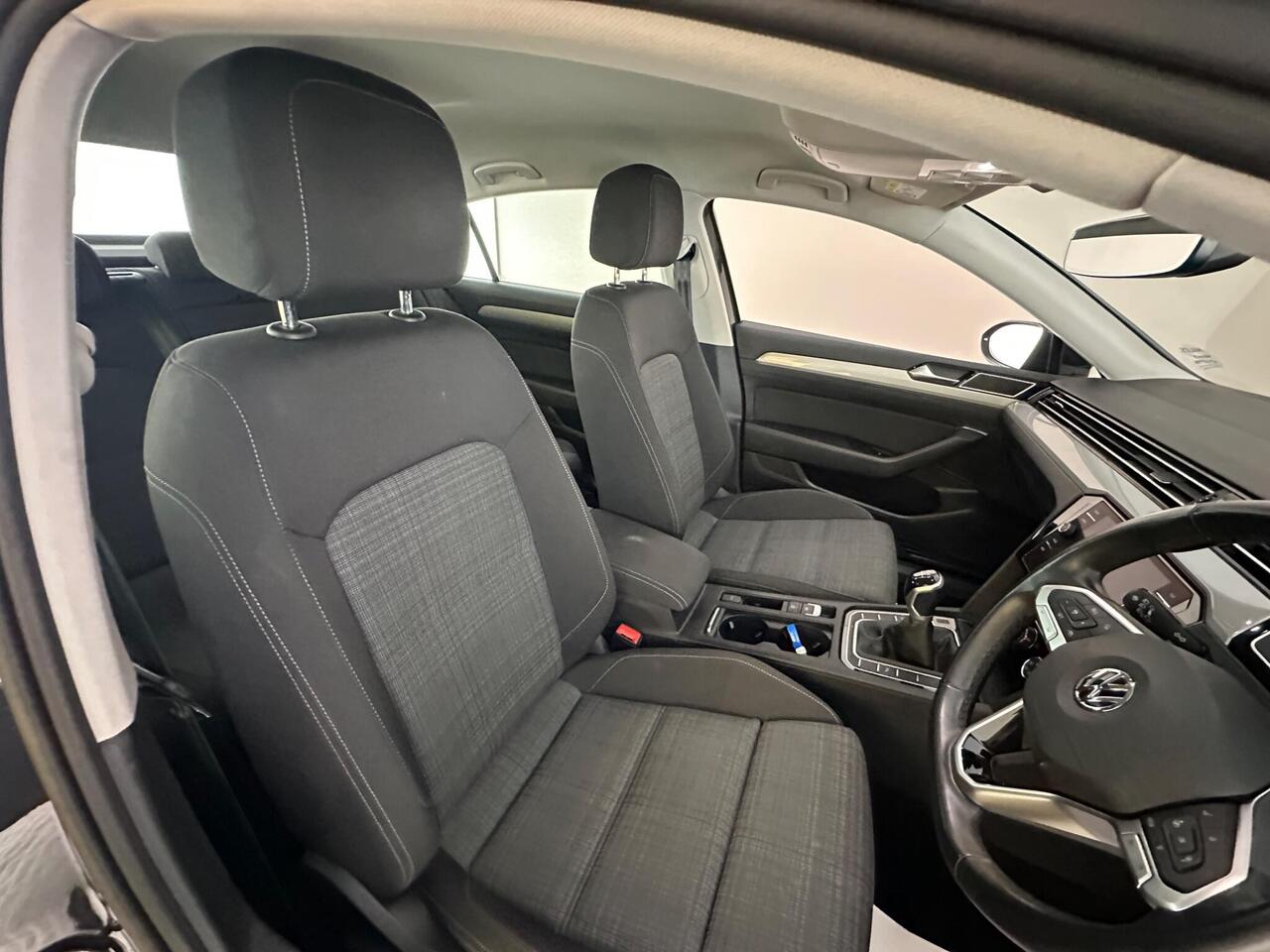 Volkswagen Passat RV20OSR