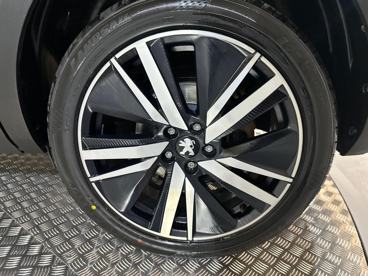 Peugeot 5008 AK72JYE