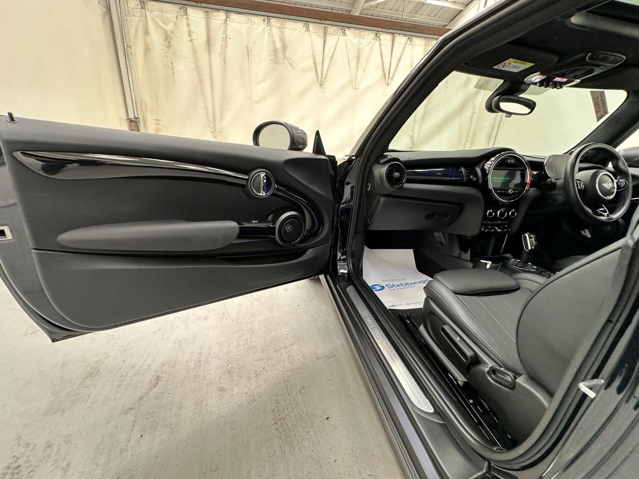 MINI Electric Hatch AK20FZV