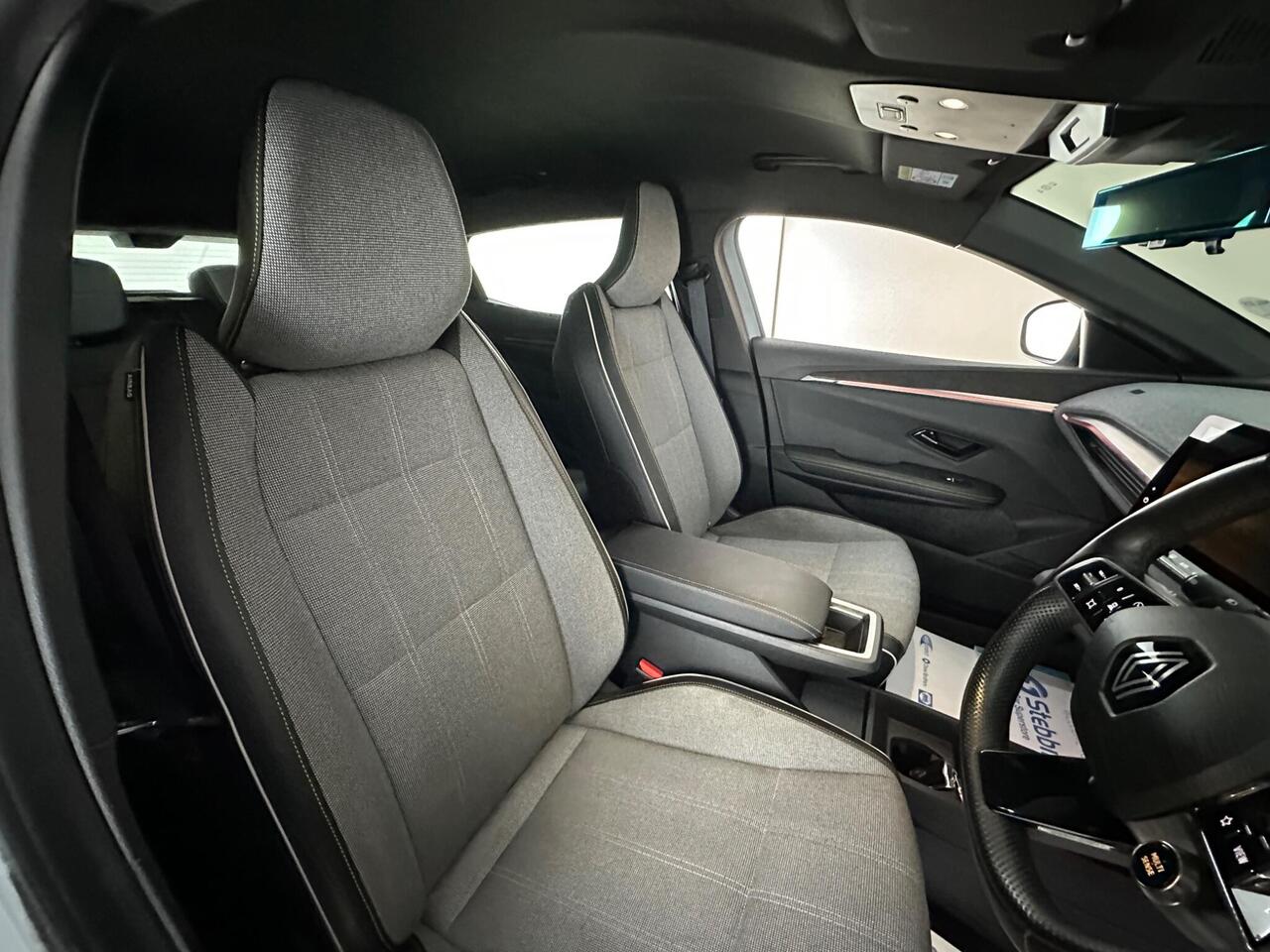 Renault Megane E-Tech LV73WWB