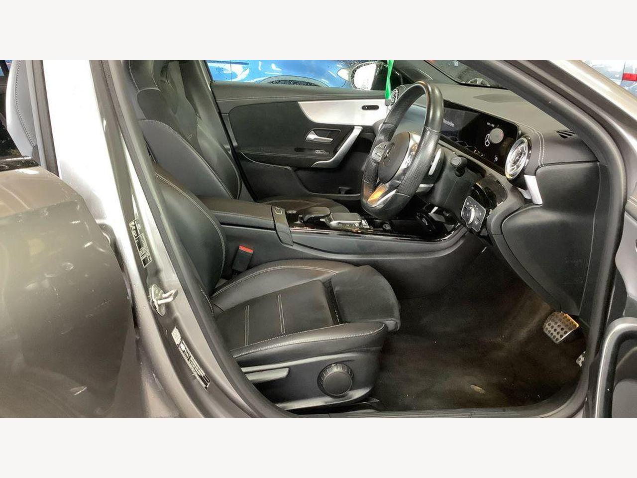 Mercedes-Benz A Class LM22GUE
