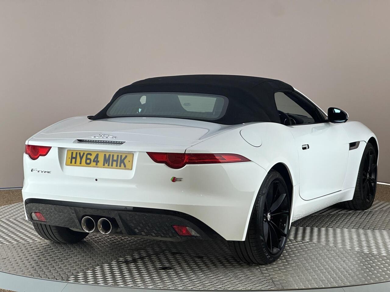 Jaguar F-Type HY64MHK