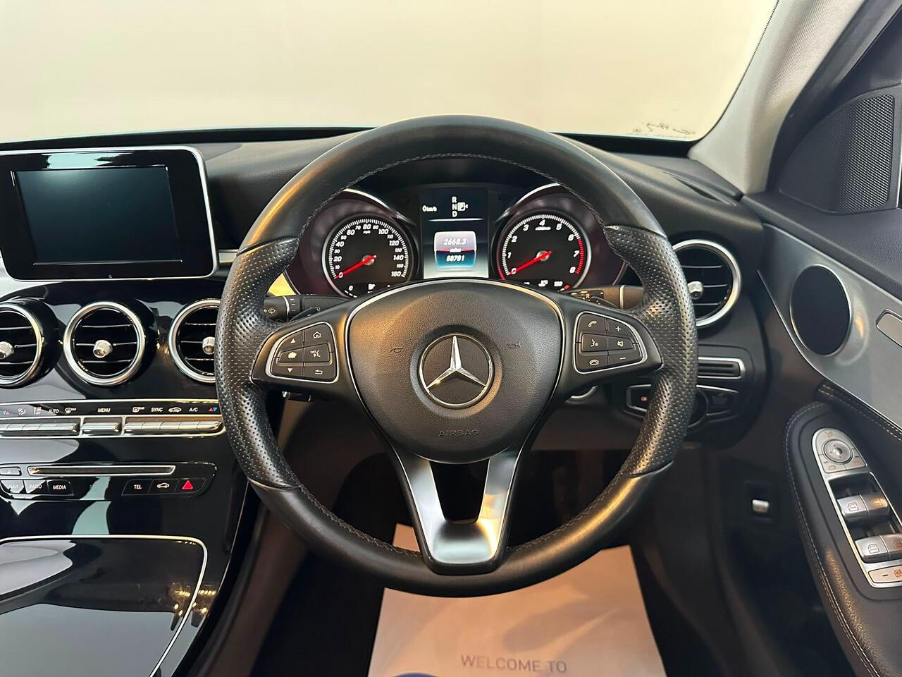 Mercedes-Benz C Class NL64GGX