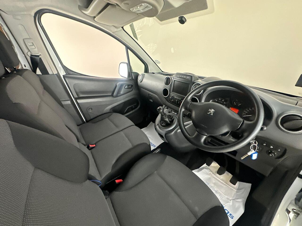 Peugeot Partner LP17OFX