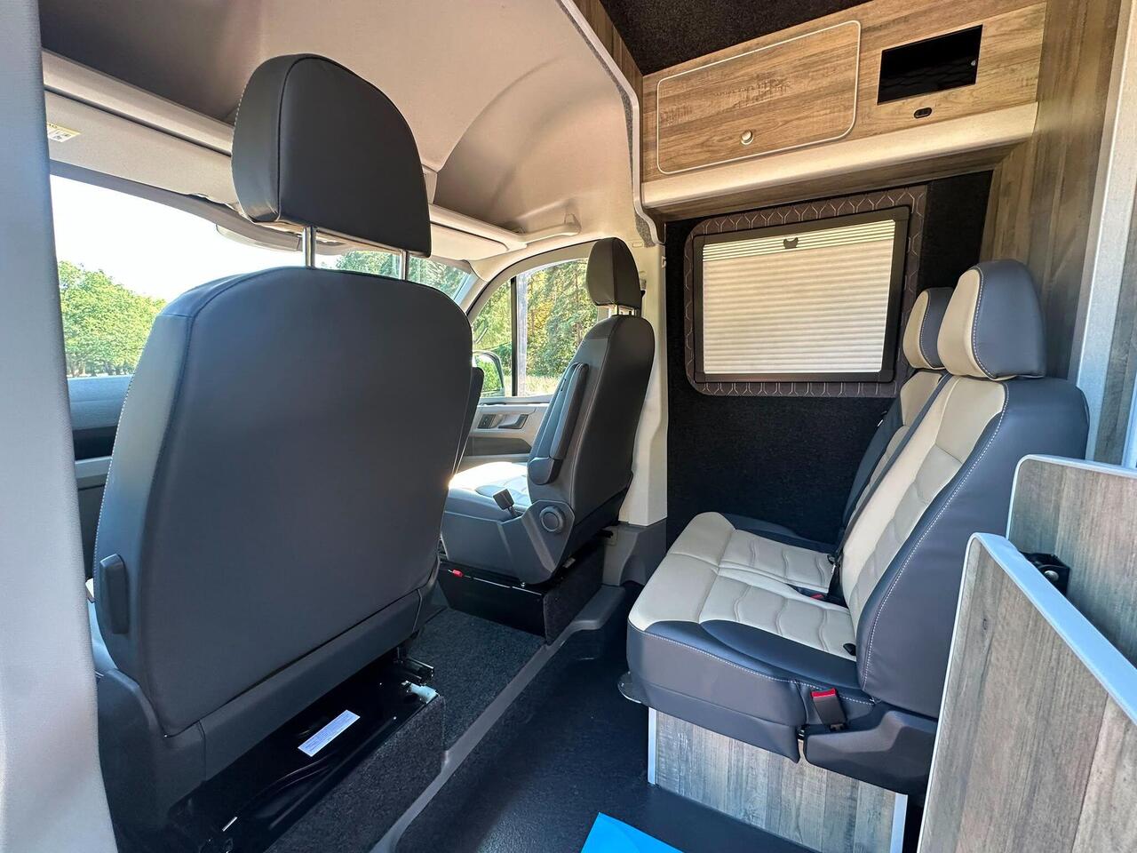Volkswagen Crafter DX26ZHU