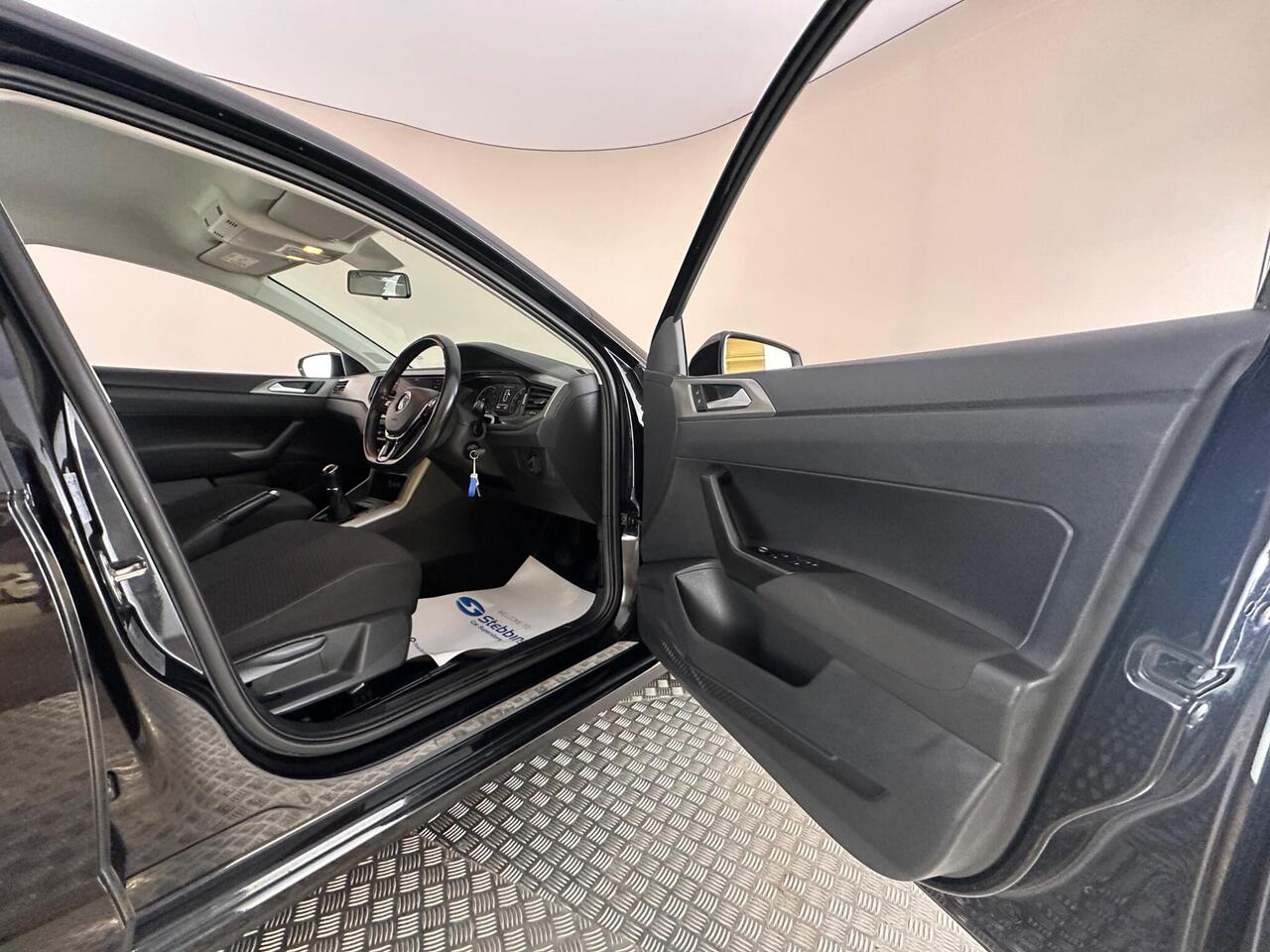 Volkswagen Polo FP18XLA