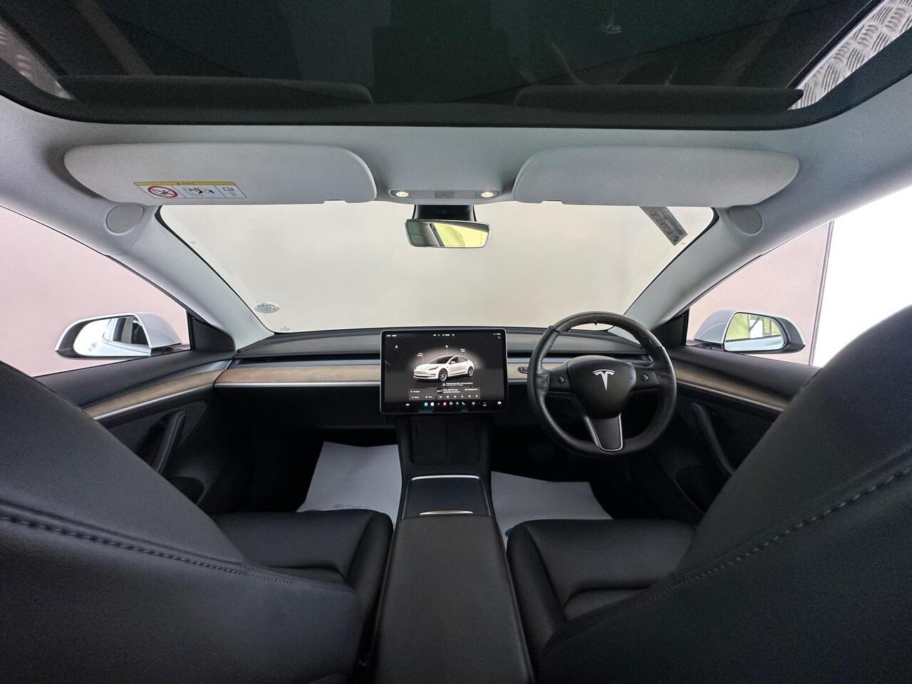 Tesla Model 3 AF72VPX