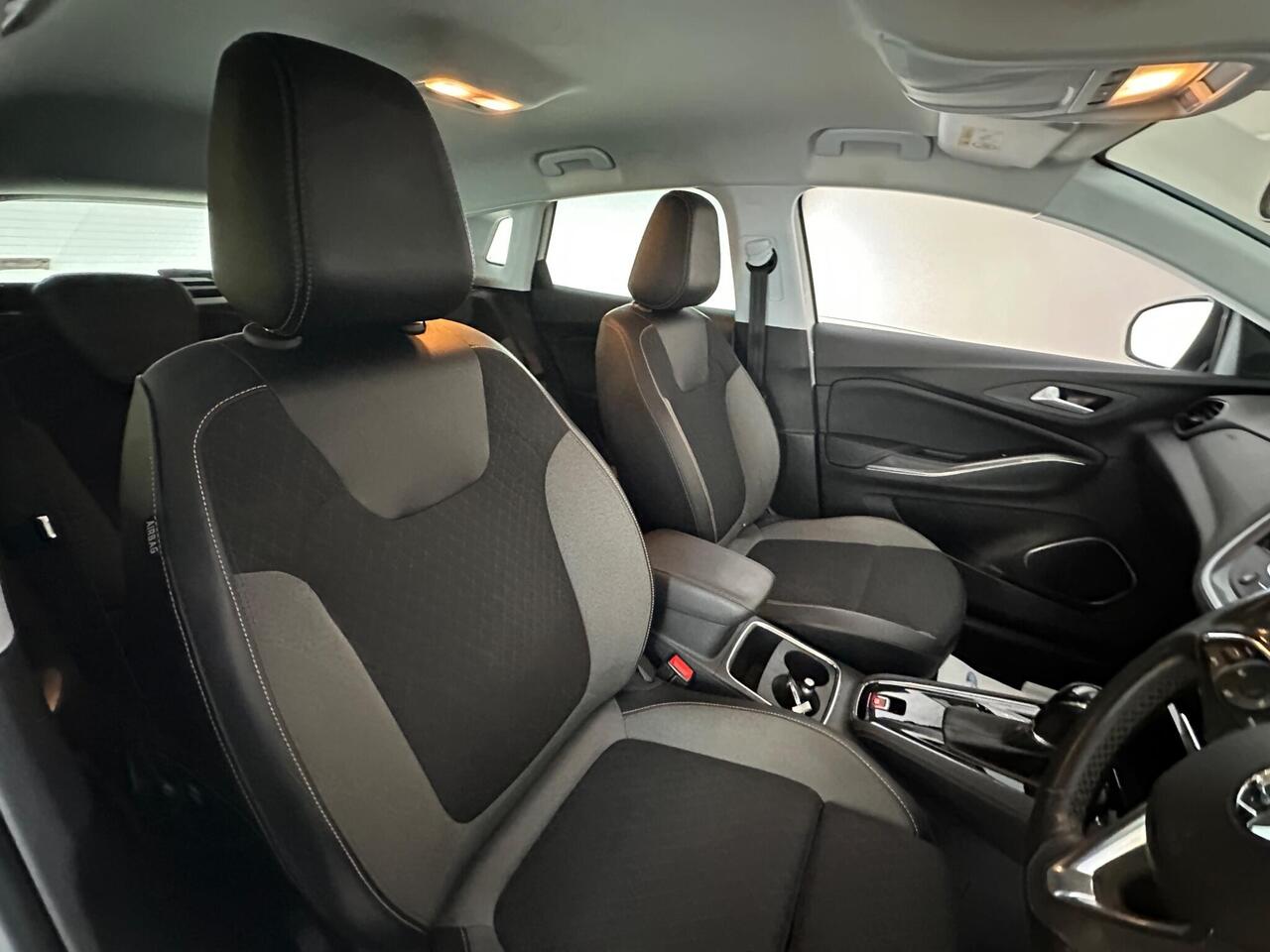 Vauxhall Grandland X KE21MXZ