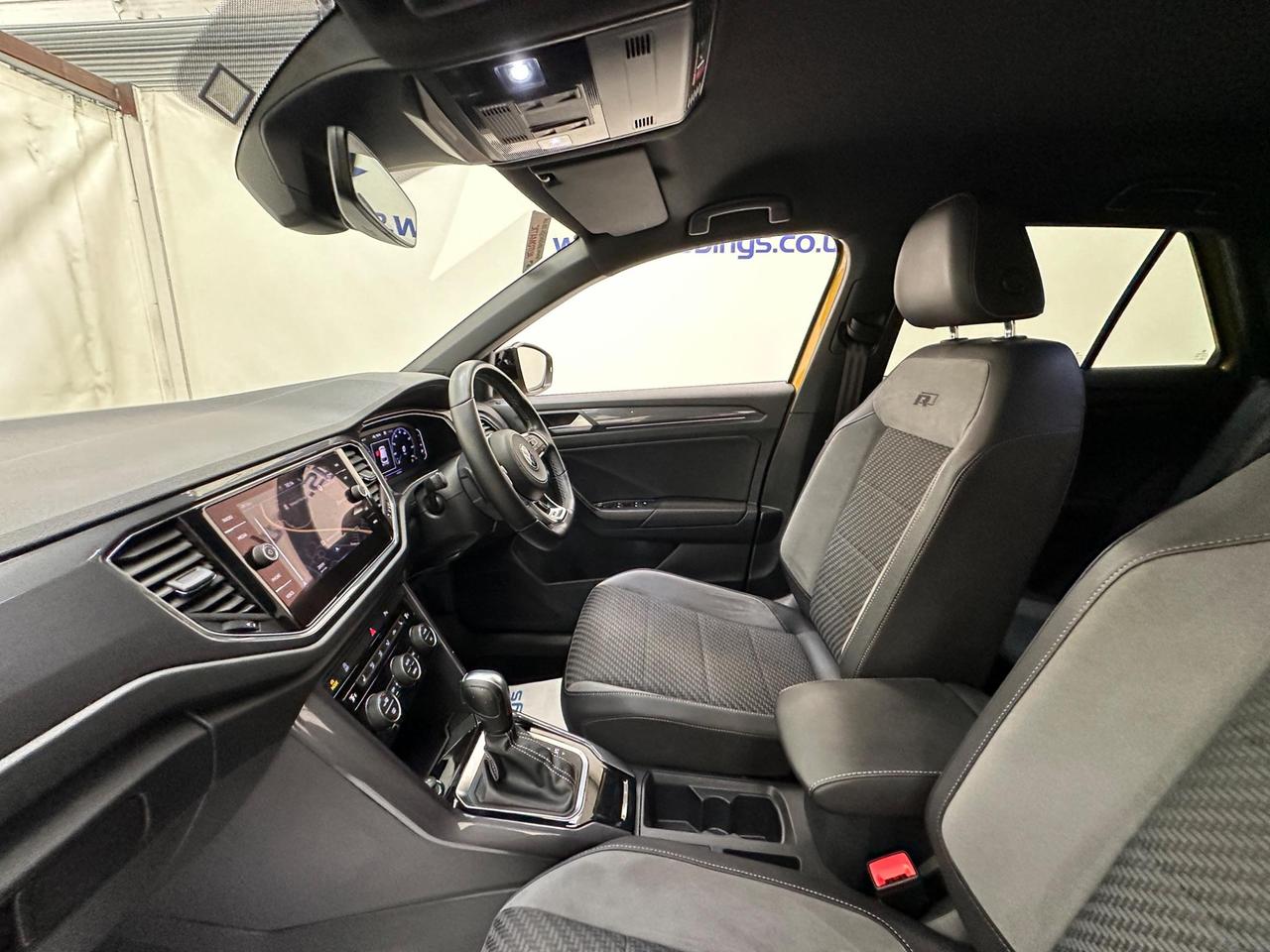 Volkswagen T-Roc DE21RPZ