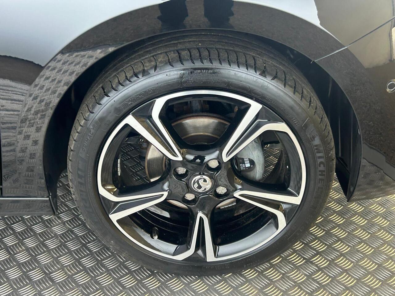 Vauxhall Corsa SL72KNK