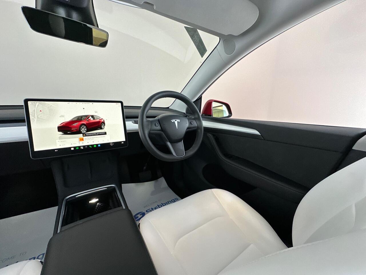 Tesla Model Y LB22LCT