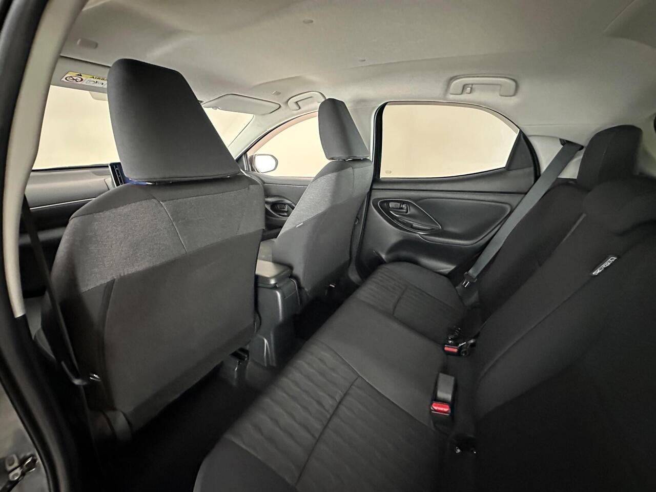 Toyota Yaris AU74TMZ