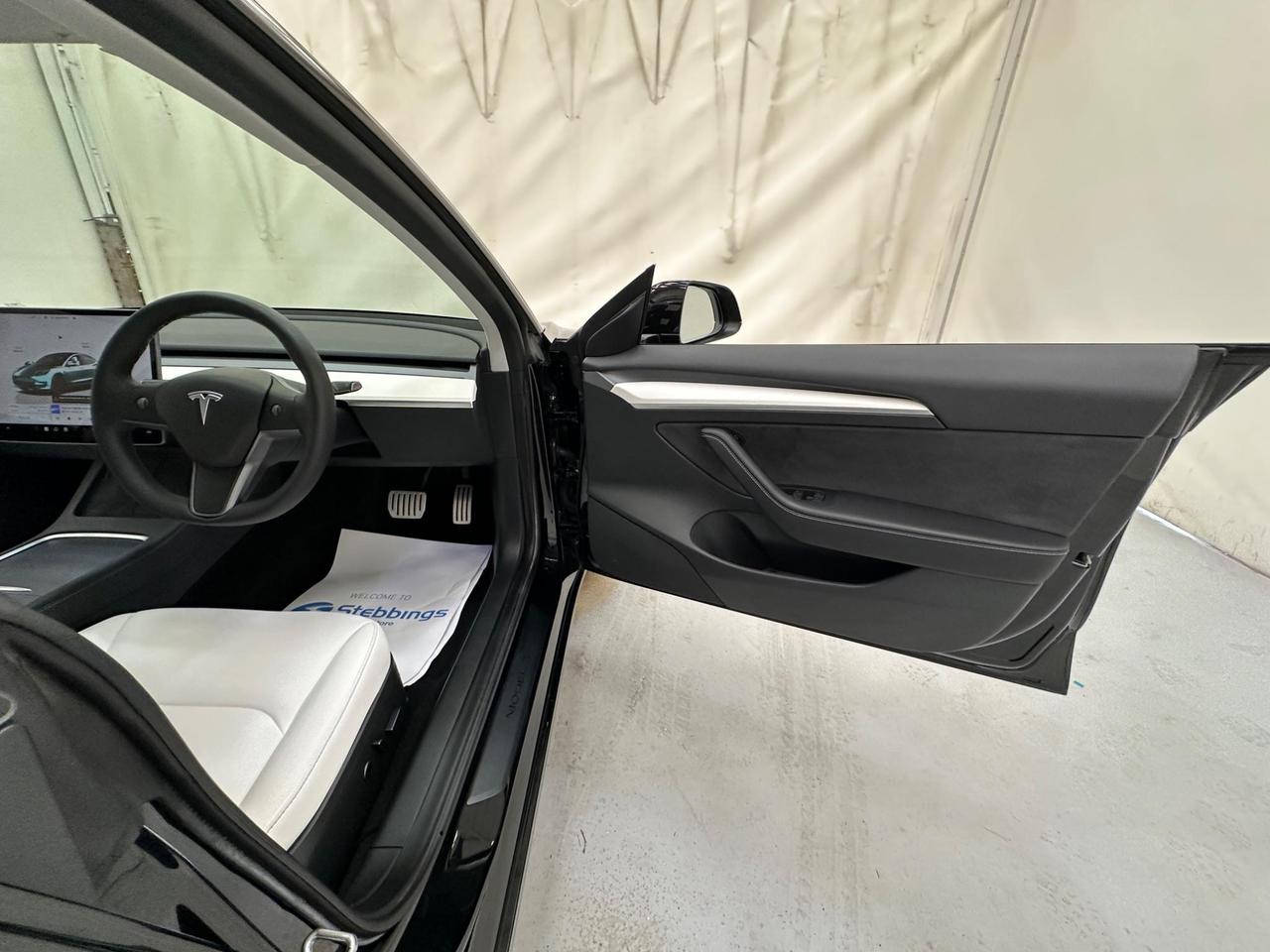 Tesla Model 3 GJ22FFE