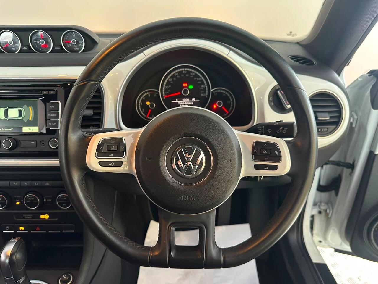 Volkswagen Beetle NA64UNW