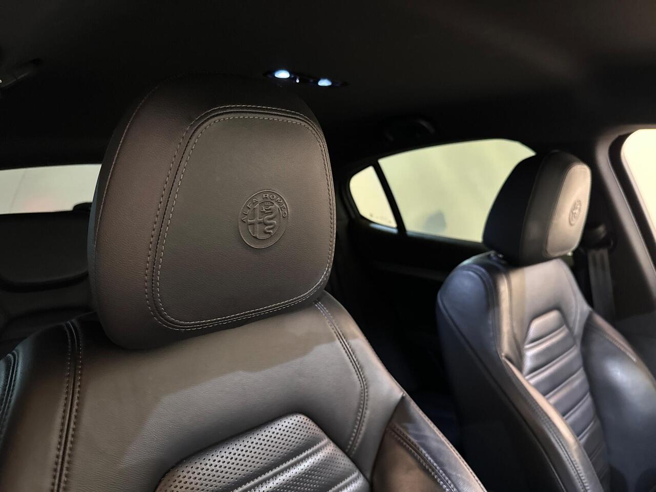 Alfa Romeo Stelvio SR70GHX