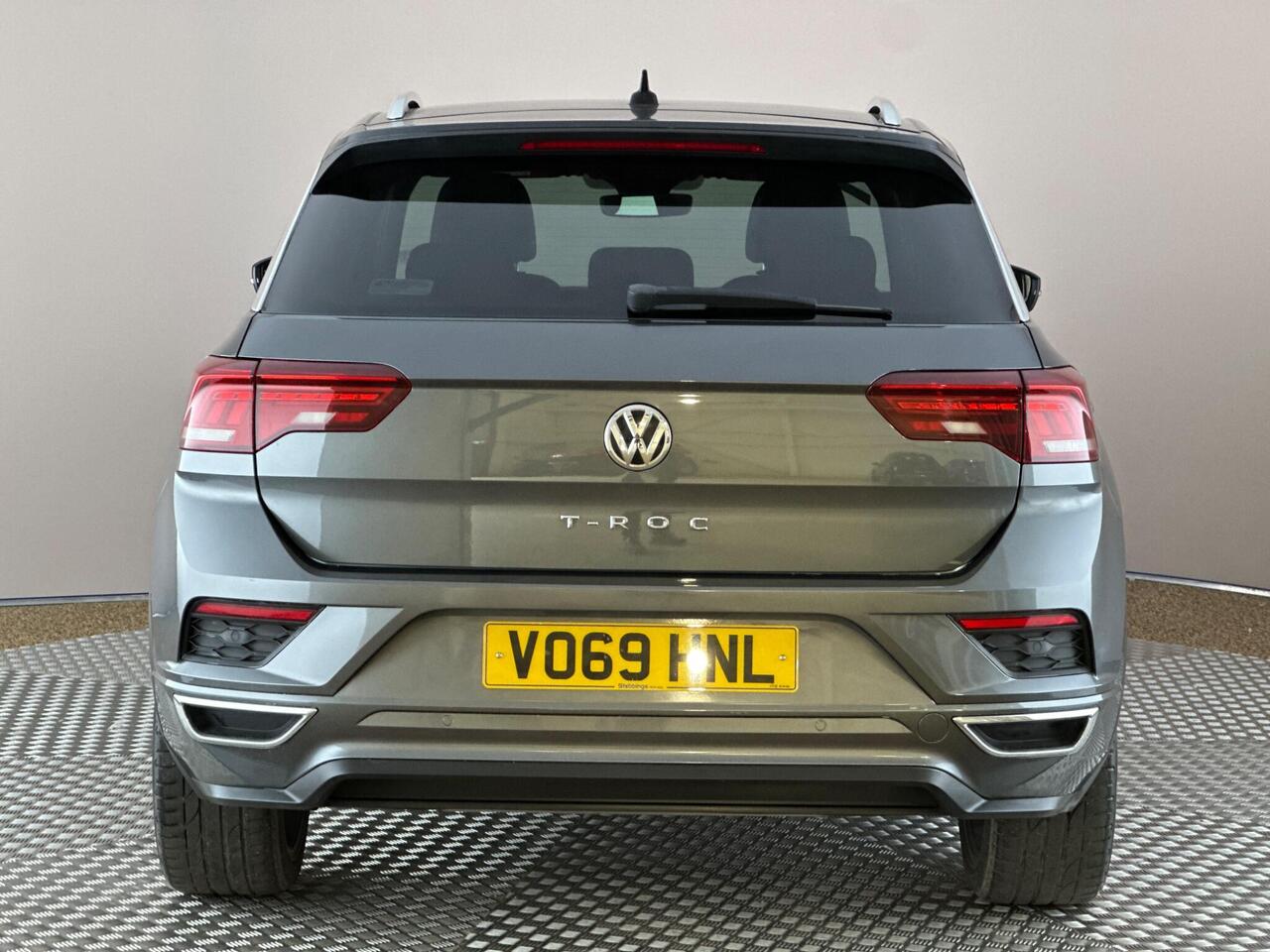 Volkswagen T-Roc VO69HNL