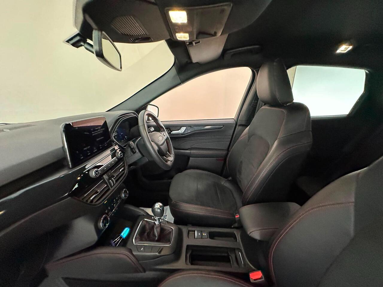 Ford Kuga YS22DYO