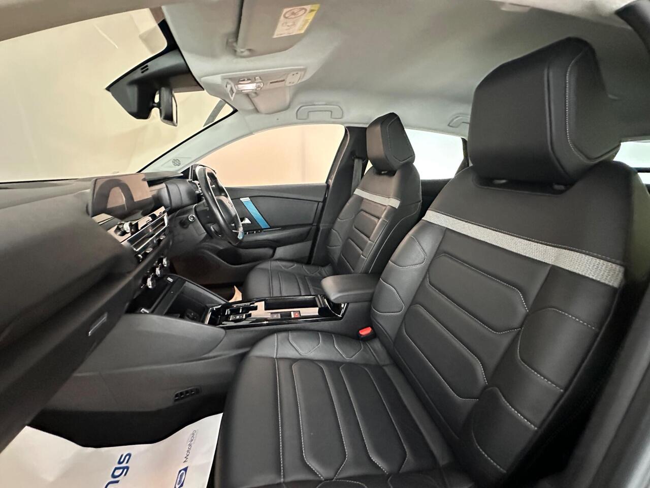 Citroen e-C4 YX71WAA